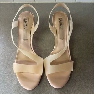 Deltan Bachelorette Prom Wedding Neutral Preppy Coquette Patent Heels 8